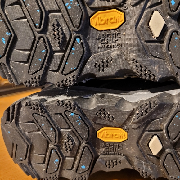 Merrell insulated boots. Sz.8 - Picture 9 of 12